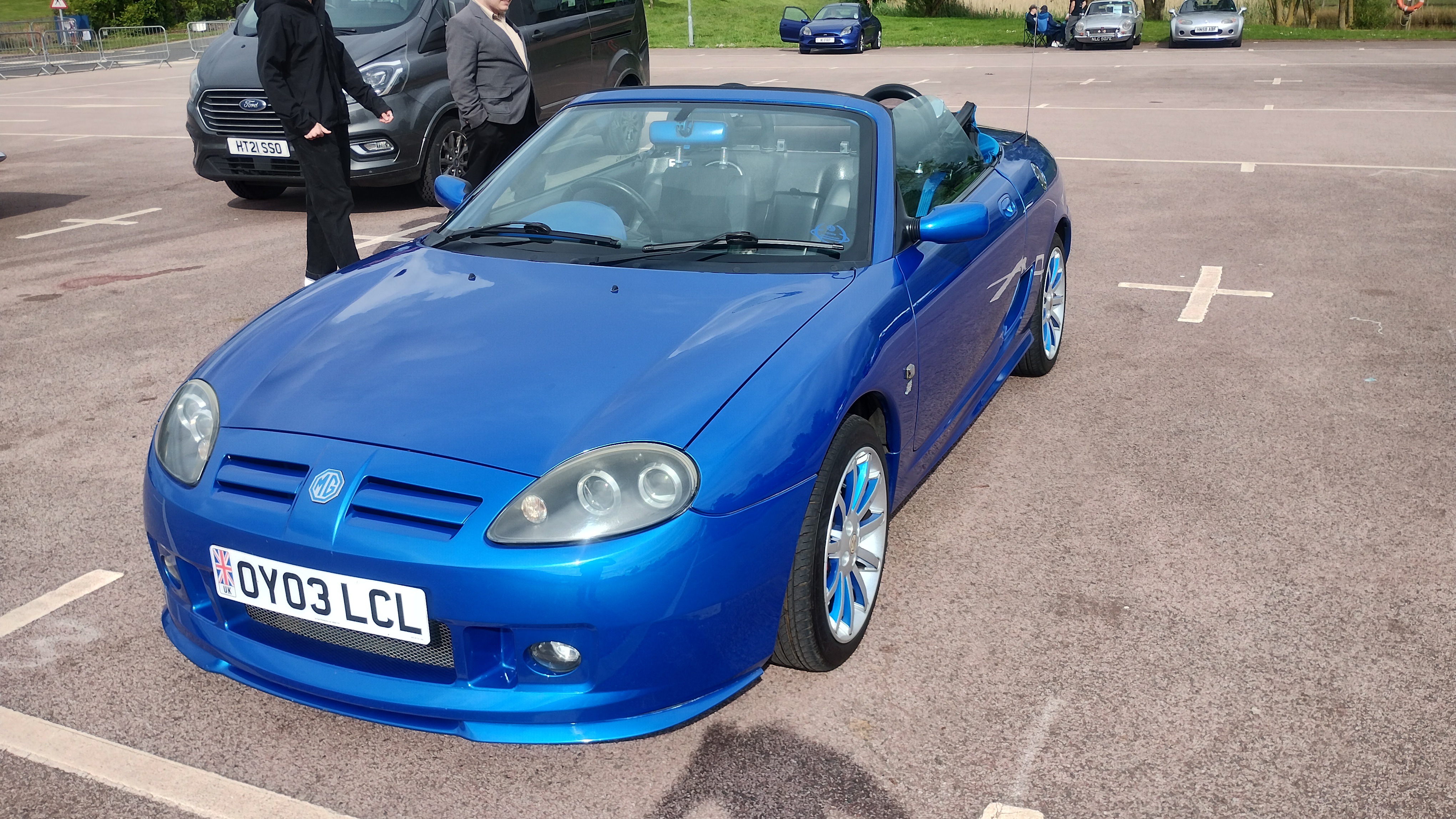 MG